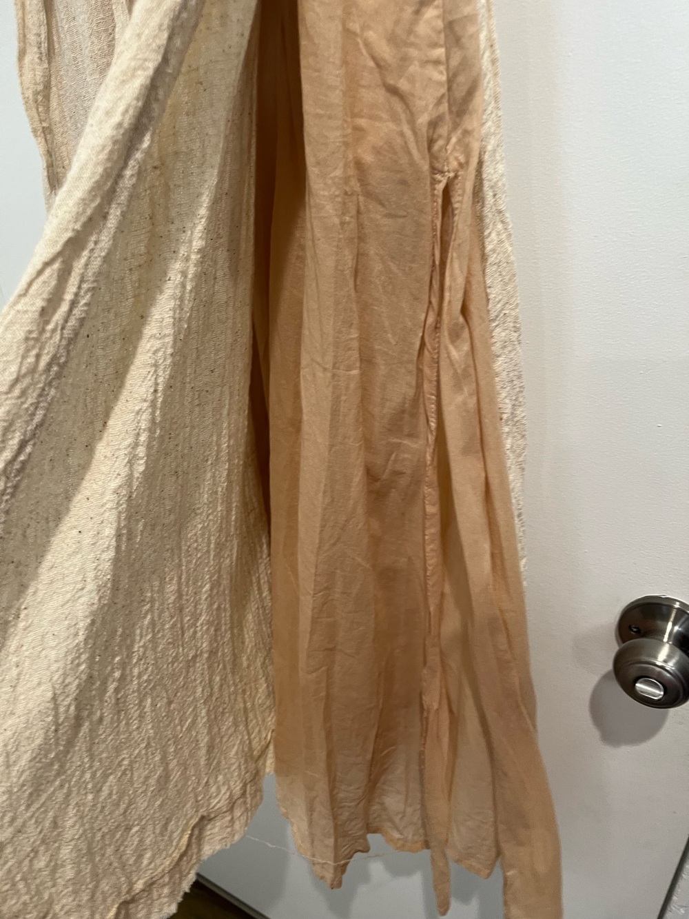 Linen & Cotton Sleeveless Beige Maxi Dress with Tie-Detail Waist - Picture 5 of 9